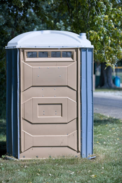 Porta potty delivery and setup in Pinch, WV